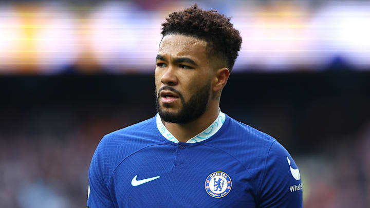 James has thrown his support behind Potter James has thrown his support behind Potter