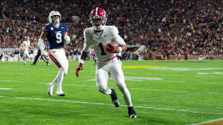 Alabama Crimson Tide wide receiver Isaiah Horton runs in for a touchdown pass against the Auburn Tigers.