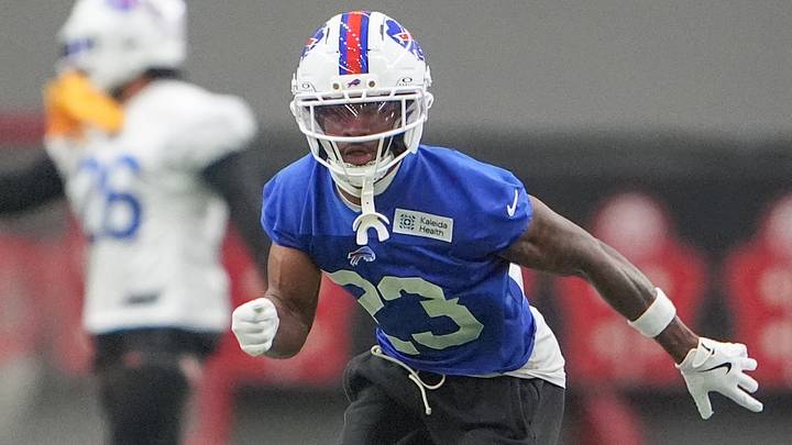 Buffalo Bills cornerback Dee Alford (23) trains during Buffalo Bills Minicamp. Buffalo Bills cornerback Dee Alford (23) trains during Buffalo Bills Minicamp.