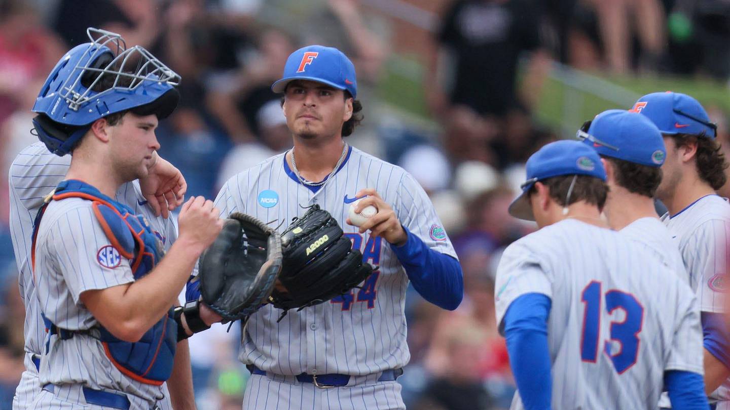 O'Sullivan Details Gators' Pitching Struggles in Gainesville Regional: 'We Need a Couple Guys to Step Up '