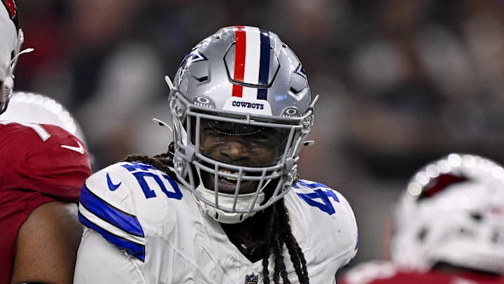 Dallas Cowboys defensive end Jadeveon Clowney (42) celebrates after he sacks Arizona Cardinals quarterback Jacoby Brissett 