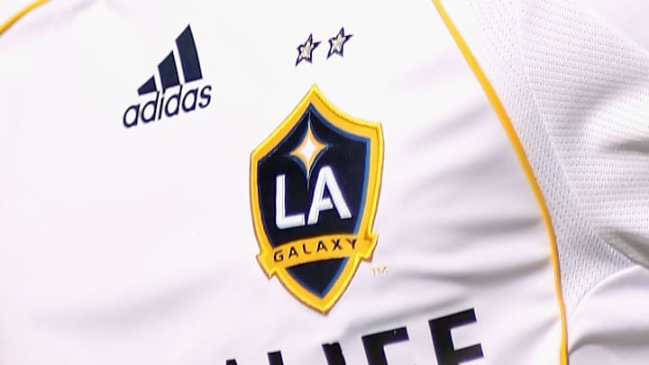 Los Angeles Galaxy v Chivas USA