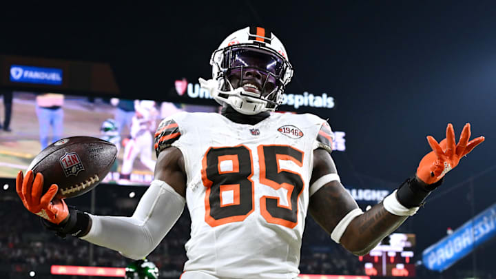 New York Jets v Cleveland Browns