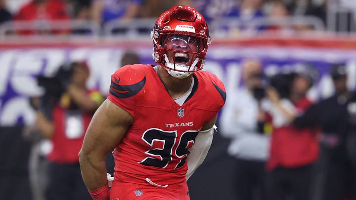 Nov 20, 2025; Houston, Texas, USA; Houston Texans linebacker Henry To'oTo'o (39) celebrates after a play during the second half against the Buffalo Bills at NRG Stadium. Mandatory Credit: Troy Taormina-Imagn Images Nov 20, 2025; Houston, Texas, USA; Houston Texans linebacker Henry To'oTo'o (39) celebrates after a play during the second half against the Buffalo Bills at NRG Stadium. Mandatory Credit: Troy Taormina-Imagn Images