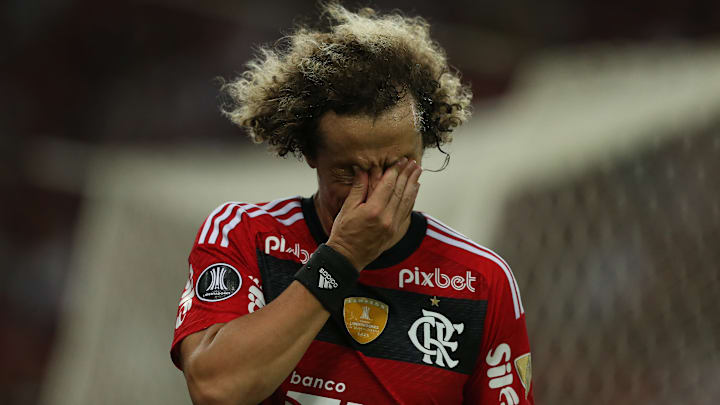 David Luiz foi alvo dos protestos da torcida rubro-negra