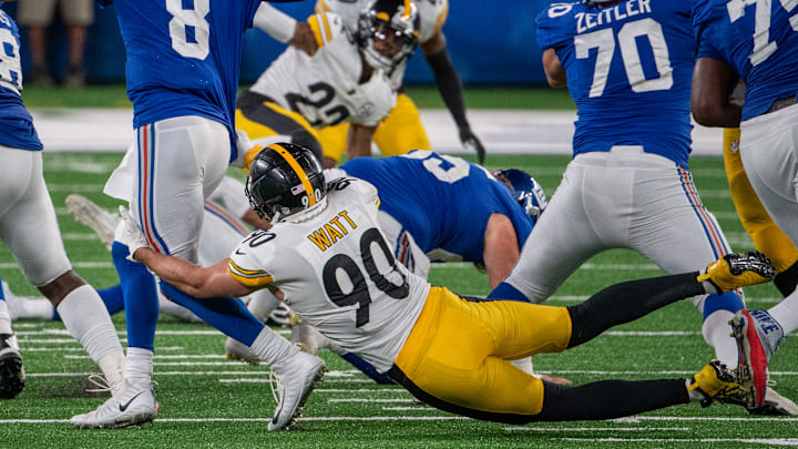 Pittsburgh Steelers v New York Giants