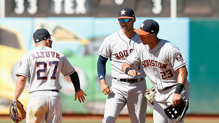 José Altuve, Michael Brantley y Carlos Correa juegan en la postemporada del 2021 con los Astros