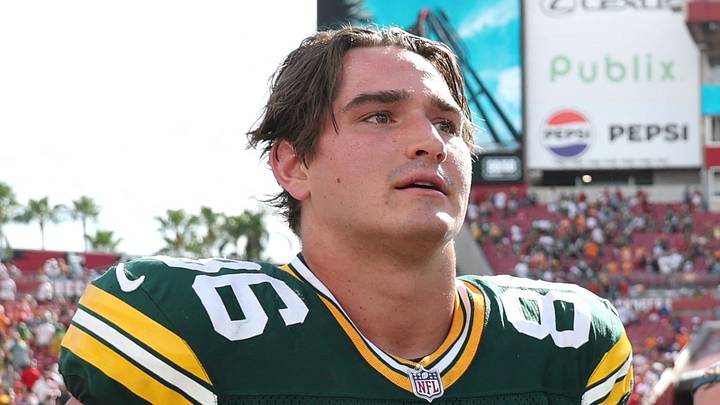 Green Bay Packers tight end Mark Redman walks off the field after the win at Tampa Bay. Green Bay Packers tight end Mark Redman walks off the field after the win at Tampa Bay.
