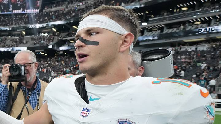 Miami Dolphins safety Michael Taaffe