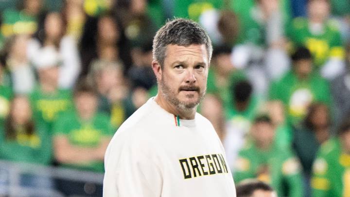 Oct. 17, 2026; Eugene, Oregon; Oregon Ducks coach Dan Lanning prior to facing the Nebraska Cornhuskers at Autzen Stadium. Oct. 17, 2026; Eugene, Oregon; Oregon Ducks coach Dan Lanning prior to facing the Nebraska Cornhuskers at Autzen Stadium.