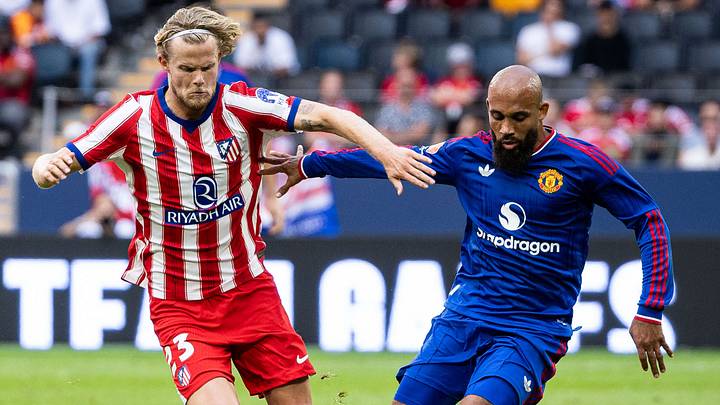 Bryan Mbeumo, Morten Hjulmand; Manchester United vs Atletico de Madrid Bryan Mbeumo, Morten Hjulmand; Manchester United vs Atletico de Madrid