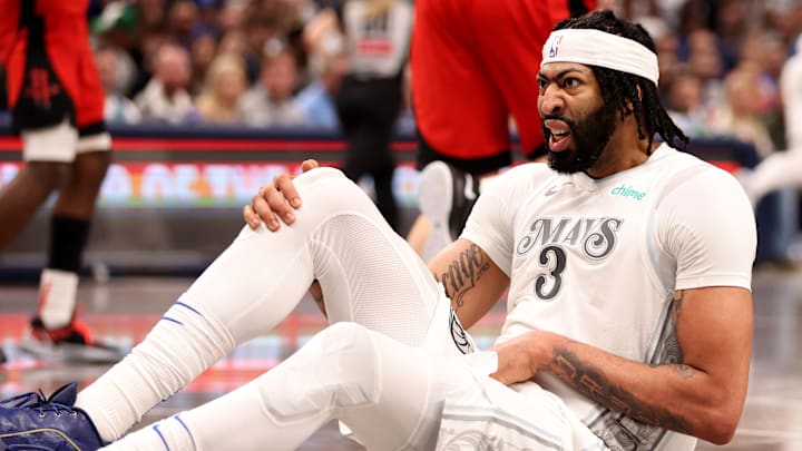 Dallas Mavericks, Anthony Davis Dallas Mavericks, Anthony Davis