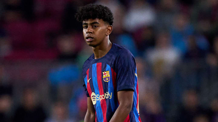 Yamal hizo historia como el debutante más joven del FC Barcelona