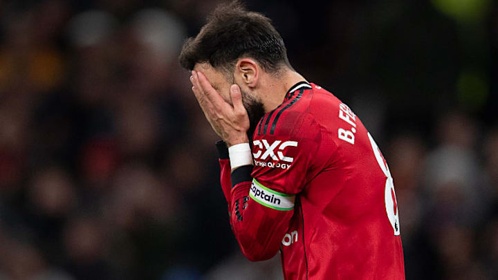 Man Utd were beaten at home by undermanned Everton on Monday.