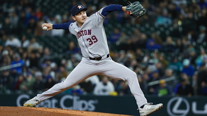 Apr 7, 2025; Seattle, Washington, USA; Houston Astros starting pitcher Hayden Wesneski (39) throws against the Seattle Mariners during the first inning at T-Mobile Park. Apr 7, 2025; Seattle, Washington, USA; Houston Astros starting pitcher Hayden Wesneski (39) throws against the Seattle Mariners during the first inning at T-Mobile Park.