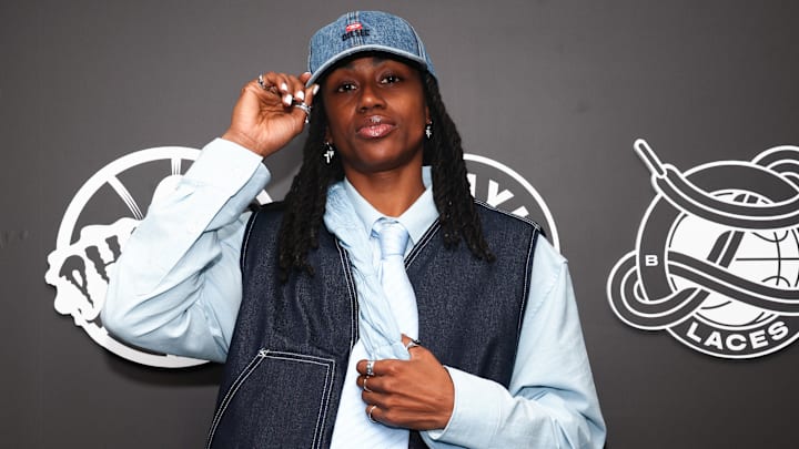 Tiffany Hayes Tiffany Hayes