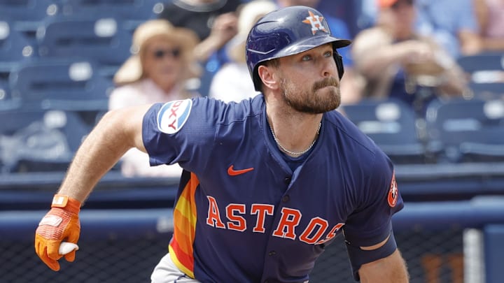 Houston Astros outfielder Cooper Hummel (1) runs after he hits a ball to right field during the first inning against the Washington Nationals at CACTI Park of the Palm Beaches.