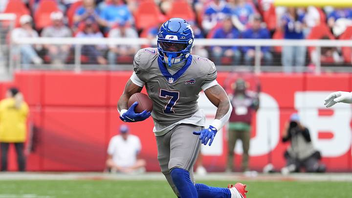 Sep 27, 2026; Orchard Park, New York, USA; Buffalo Bills running back Ray Davis (7) carries the ball in the second half against the Los Angeles Chargers at New Highmark Stadium.
