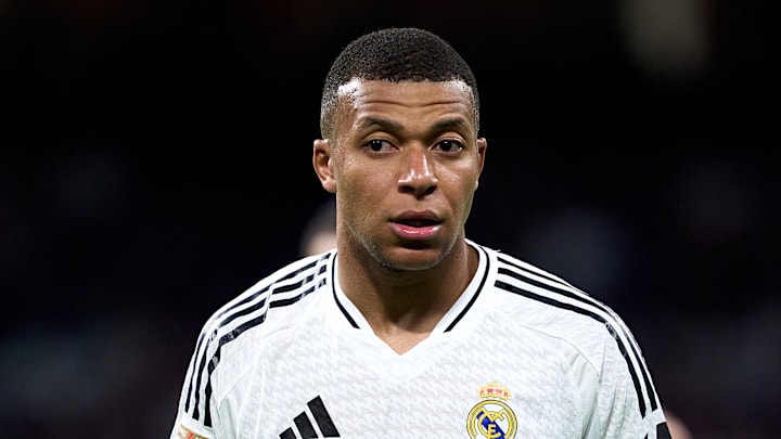 Le dossier Mbappé - PSG prend un nouveau tournant. 