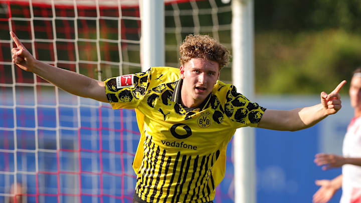 Elias Benkara vielversprechend für den BVB Elias Benkara vielversprechend für den BVB