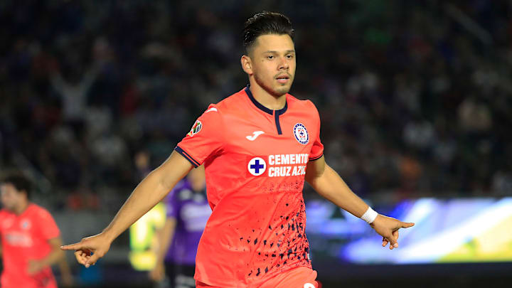 El paraguayo Ángel Romero evitó el tropiezo de La Máquina Celeste en su visita al Mazatlán, en la Jornada 13 de la Liga MX.