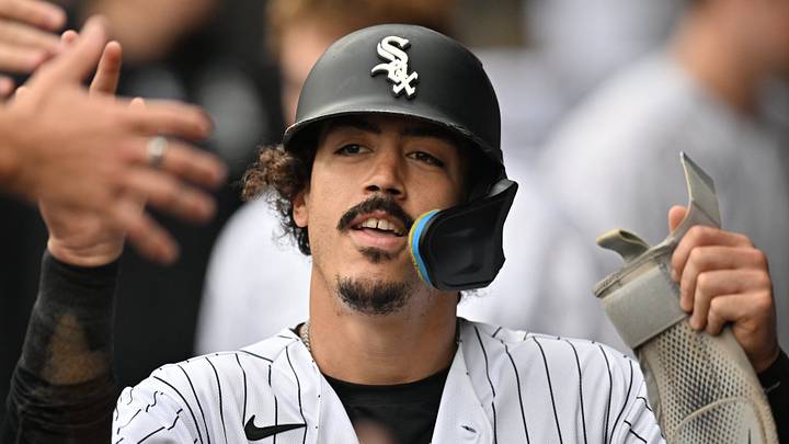 Sep 19, 2026; Chicago, Illinois, USA; Chicago White Sox third baseman Miguel Vargas (20) celebrates with teammates in the dugout after scoring against the Detroit Tigers during the first inning at Rate Field. Mandatory Credit: Patrick Gorski-Imagn Images Sep 19, 2026; Chicago, Illinois, USA; Chicago White Sox third baseman Miguel Vargas (20) celebrates with teammates in the dugout after scoring against the Detroit Tigers during the first inning at Rate Field. Mandatory Credit: Patrick Gorski-Imagn Images