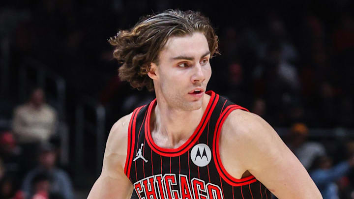 Bulls guard Josh Giddey will miss a few weeks with injury.