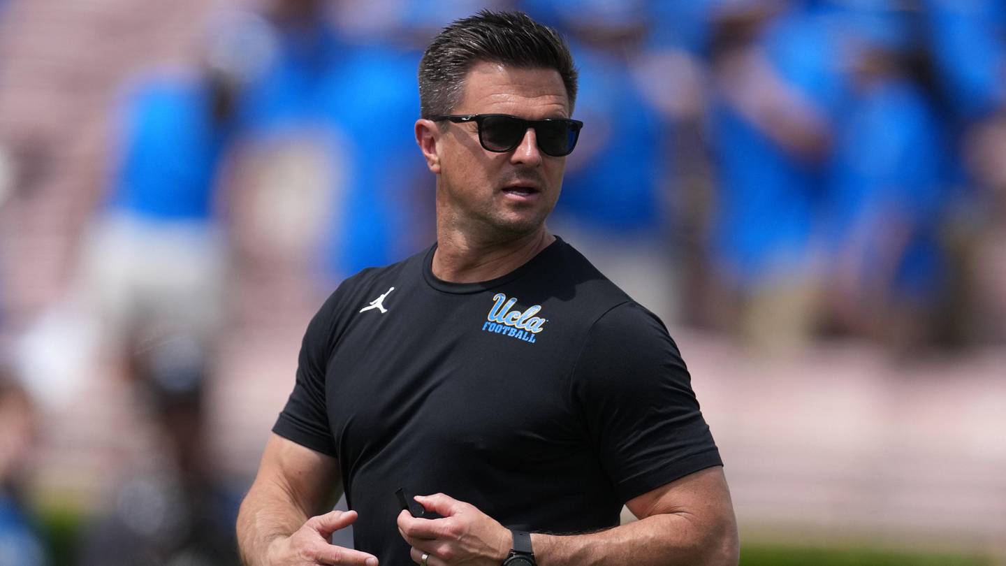 UCLA Lands in Top 3 for Coveted Quarterback Recruit