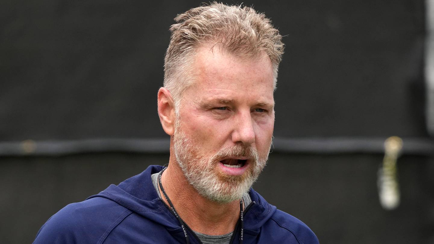 Cowboys' Shavon Revel buried Matt Eberflus with one revealing comment
