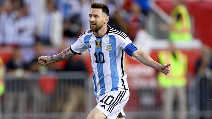 Messi já disputou quatro edições da Copa do Mundo e marcou seis gols Messi já disputou quatro edições da Copa do Mundo e marcou seis gols