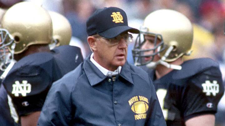 Jan 2, 1979; Tempe, AZ, USA; FILE PHOTO; Notre Dame head coach LOU HOLTZ prior to the 1989 Fiesta Bowl against West Virginia at Sun Devil Stadium.The Irish defeated the Mountaineers 34-21 to win the National Championship and finish the season undefeated at 12-0. Jan 2, 1979; Tempe, AZ, USA; FILE PHOTO; Notre Dame head coach LOU HOLTZ prior to the 1989 Fiesta Bowl against West Virginia at Sun Devil Stadium.The Irish defeated the Mountaineers 34-21 to win the National Championship and finish the season undefeated at 12-0.