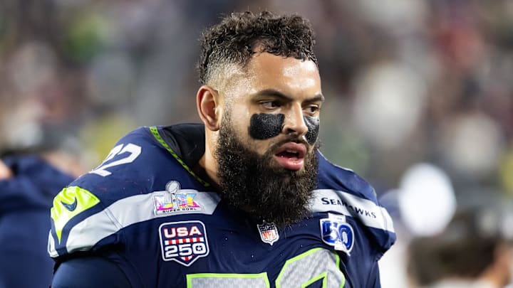 Feb 8, 2026; Santa Clara, CA, USA; Seattle Seahawks offensive tackle Abraham Lucas (72) against the New England Patriots during Super Bowl LX at Levi's Stadium. Feb 8, 2026; Santa Clara, CA, USA; Seattle Seahawks offensive tackle Abraham Lucas (72) against the New England Patriots during Super Bowl LX at Levi's Stadium.