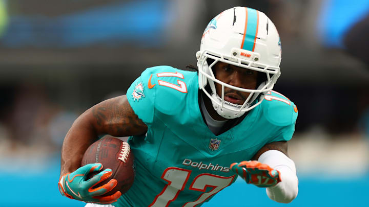 Miami Dolphins v Carolina Panthers - NFL 2025