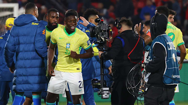 Atleta fez gol no apagar das luzes em Santiago