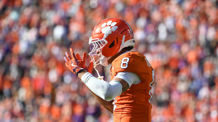 Nov 1, 2025; Clemson, South Carolina, USA; Clemson Tigers cornerback Avieon Terrell (8) reacts to a pass interference call during the NCAA football game against the Duke Blue Devil at Memorial Stadium. Mandatory Credit: Alex Martin-Imagn Images Nov 1, 2025; Clemson, South Carolina, USA; Clemson Tigers cornerback Avieon Terrell (8) reacts to a pass interference call during the NCAA football game against the Duke Blue Devil at Memorial Stadium. Mandatory Credit: Alex Martin-Imagn Images
