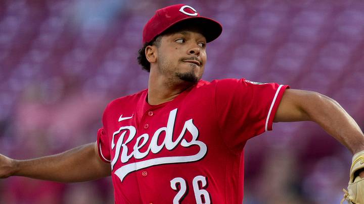 Cincinnati Reds pitcher Chase Burns (26) throws a pitch in the first inning of the MLB National League game between the Cincinnati Reds and the New York Mets at Great American Ball Park in Cincinnati on Monday, June 15, 2026.