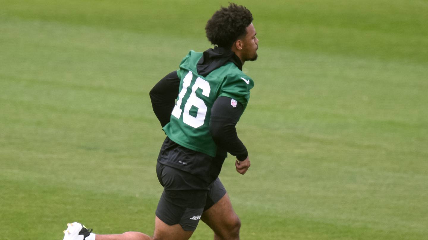 The Jet Press Podcast: Jets training camp stock report + Kenyon Sadiq injury update