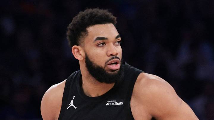 May 21, 2026; New York, New York, USA; New York Knicks center Karl-Anthony Towns (32) reacts against the Cleveland Cavaliers during the second quarter of game two of the eastern conference finals of the 2026 NBA playoffs at Madison Square Garden. Mandatory Credit: Vincent Carchietta-Imagn Images May 21, 2026; New York, New York, USA; New York Knicks center Karl-Anthony Towns (32) reacts against the Cleveland Cavaliers during the second quarter of game two of the eastern conference finals of the 2026 NBA playoffs at Madison Square Garden. Mandatory Credit: Vincent Carchietta-Imagn Images