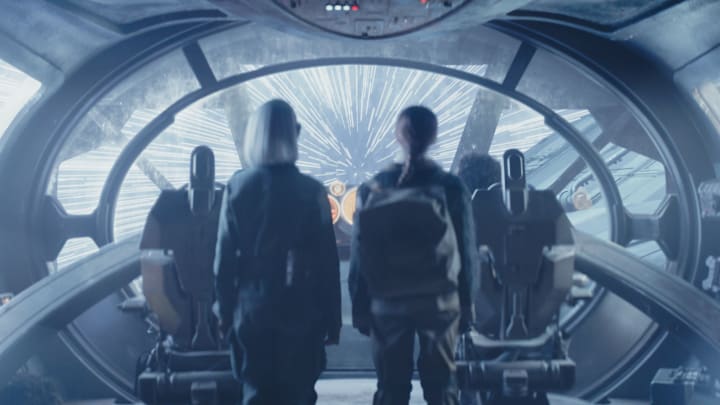 (L-R): KB (Kyriana Kratter) and Fern (Ryan Kiera Armstrong) in Lucasfilm's Star Wars SKELETON CREW, exclusively on Disney+. ©2024 Lucasfilm Ltd. & TM. All Rights Reserved.