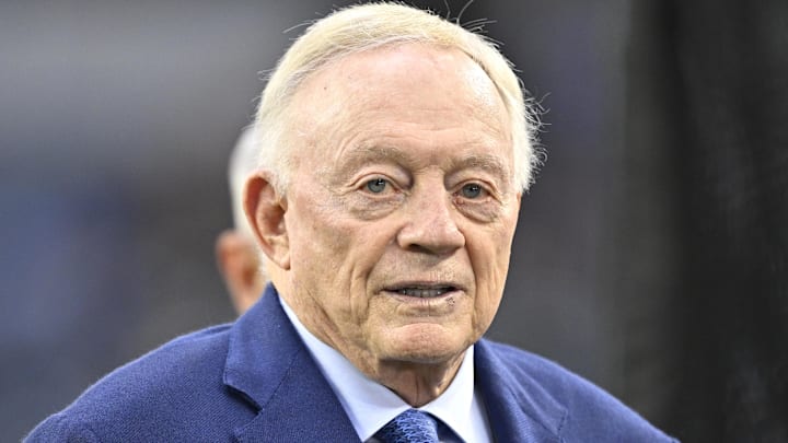Dallas Cowboys owner Jerry Jones