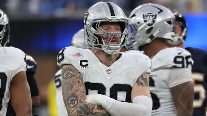 Nov 30, 2025; Inglewood, California, USA; Las Vegas Raiders defensive end Maxx Crosby (98) reacts during the second half at SoFi Stadium. Mandatory Credit: Kiyoshi Mio-Imagn Images Nov 30, 2025; Inglewood, California, USA; Las Vegas Raiders defensive end Maxx Crosby (98) reacts during the second half at SoFi Stadium. Mandatory Credit: Kiyoshi Mio-Imagn Images