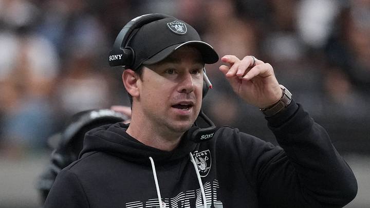 Sep 13, 2026; Paradise, Nevada, USA; Las Vegas Raiders head coach Klint Kubiak reacts to a touchdown in the second quarter against the Miami Dolphins at Allegiant Stadium. Mandatory Credit: Kirby Lee-Imagn Images Sep 13, 2026; Paradise, Nevada, USA; Las Vegas Raiders head coach Klint Kubiak reacts to a touchdown in the second quarter against the Miami Dolphins at Allegiant Stadium. Mandatory Credit: Kirby Lee-Imagn Images