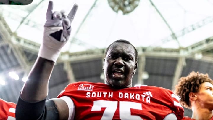 New Cal offensive tackle Jacob Arop