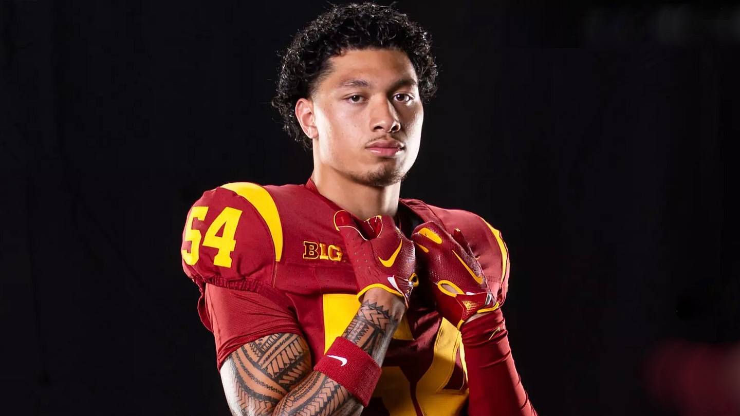 USC Freshman Transfer LB AJ Tuitele Commits to Cal