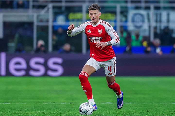 เบน ไวท์ เบน ไวท์