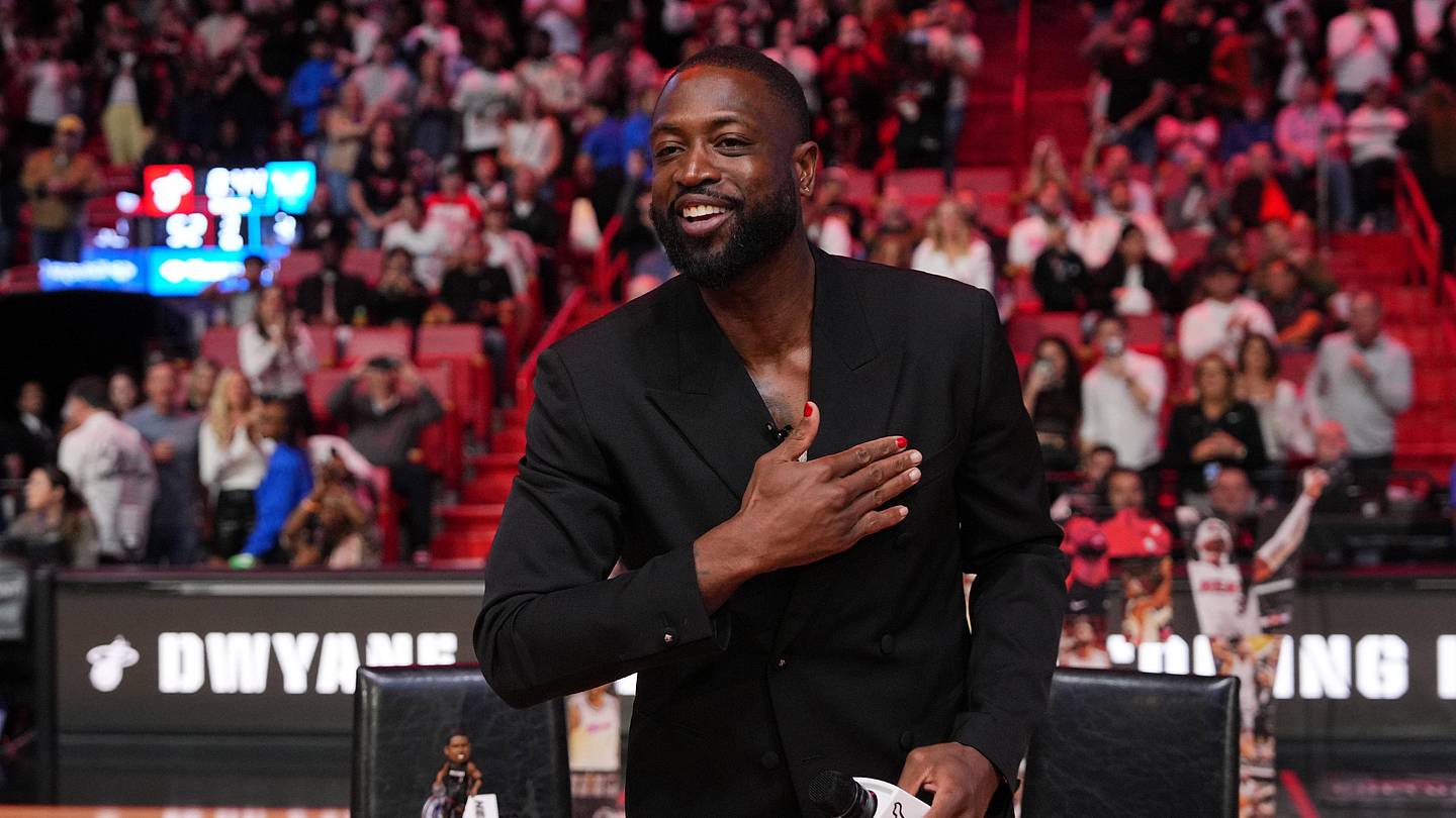 How many players were better than Dwyane Wade?
