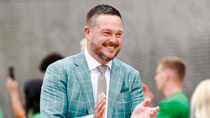 Oregon Ducks coach Dan Lanning Oregon Ducks coach Dan Lanning