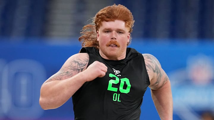 Iowa offensive lineman Gennings Dunker (OL20)