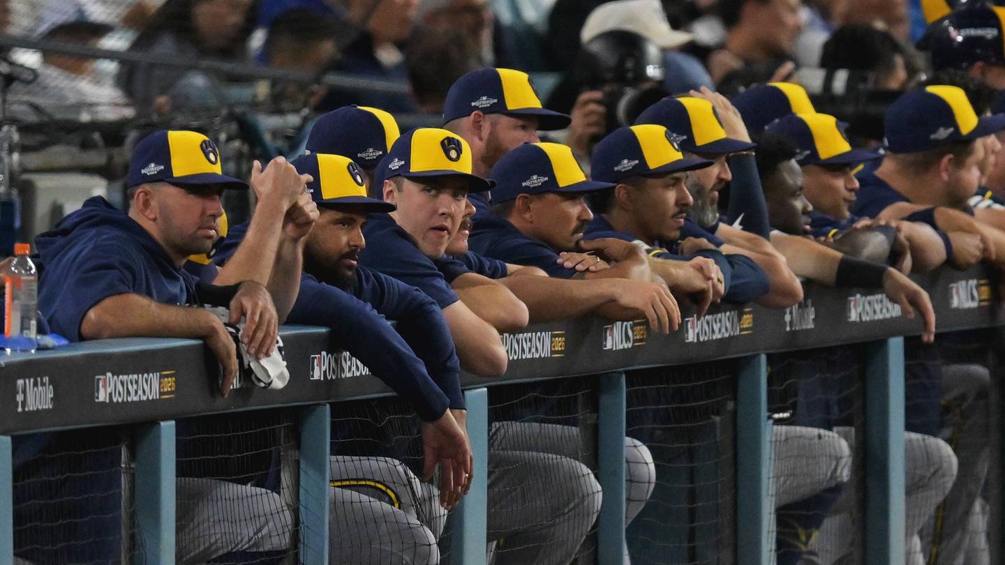 2 pros and 2 cons of Brewers' lengthy layoff between NLCS and World Series
