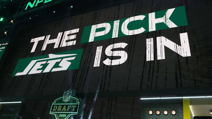 Apr 24, 2025; Green Bay, WI, USA; The New York Jets logo is projected on the video board during the NFL Draft at Lambeau Field. Mandatory Credit: Kirby Lee-Imagn Images